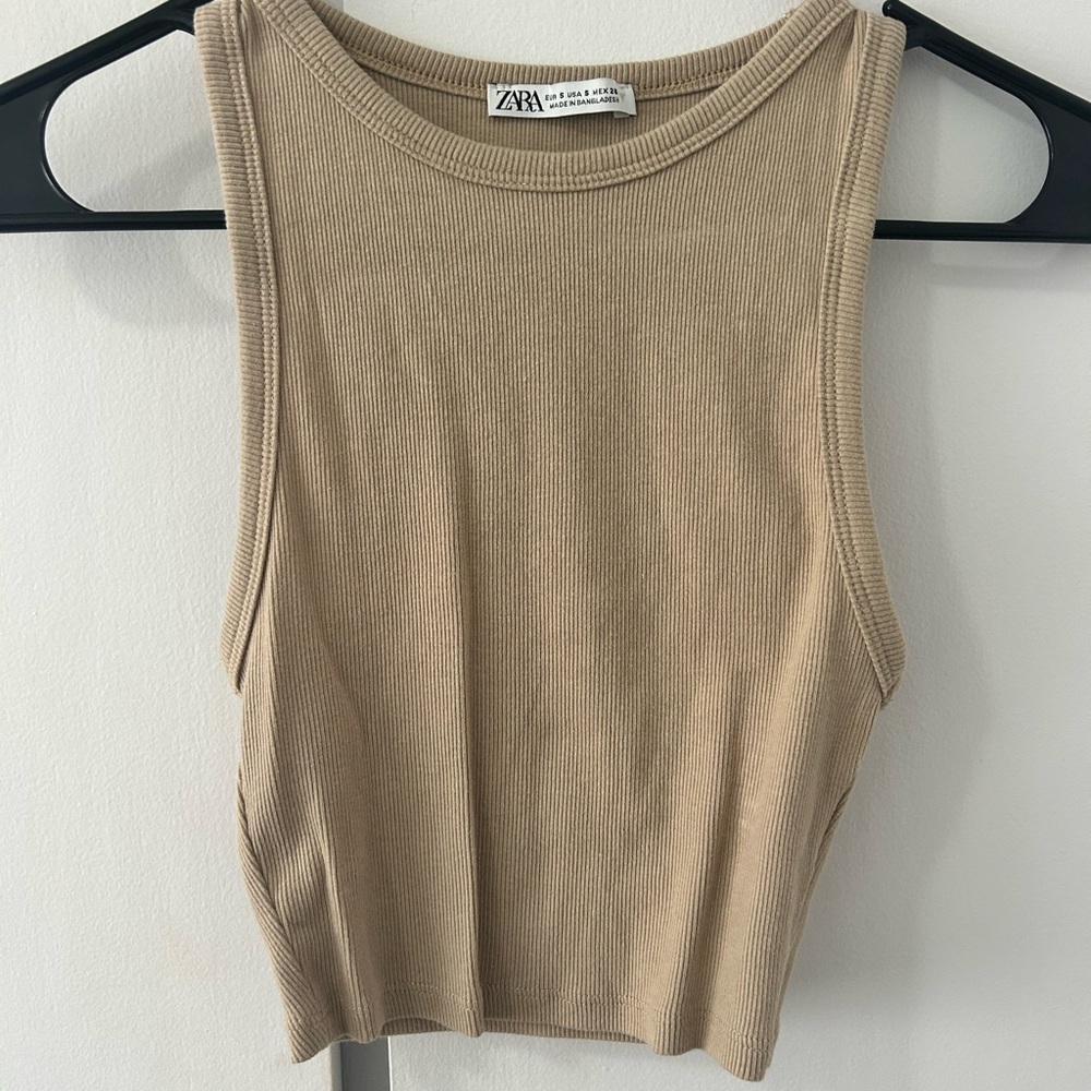 Basic Zara tank